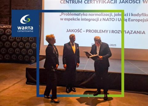 wręczenie certyfikatów ISO